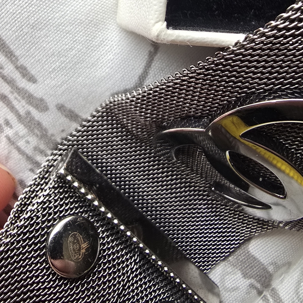 Chanel Mesh Bracelet - Picture 5 of 7